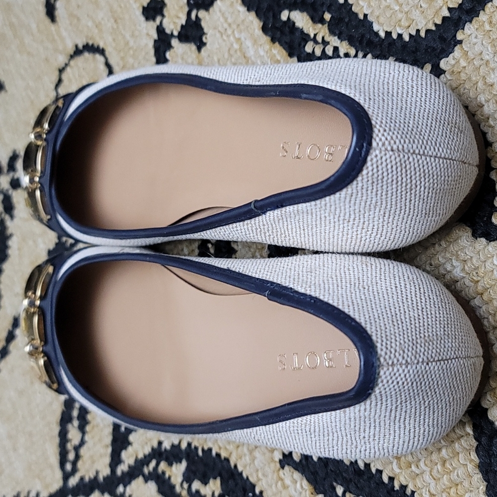 Talbots Flats - Straw Color with Blue & Gold Detailing- Size 7.5 - Picture 4 of 13